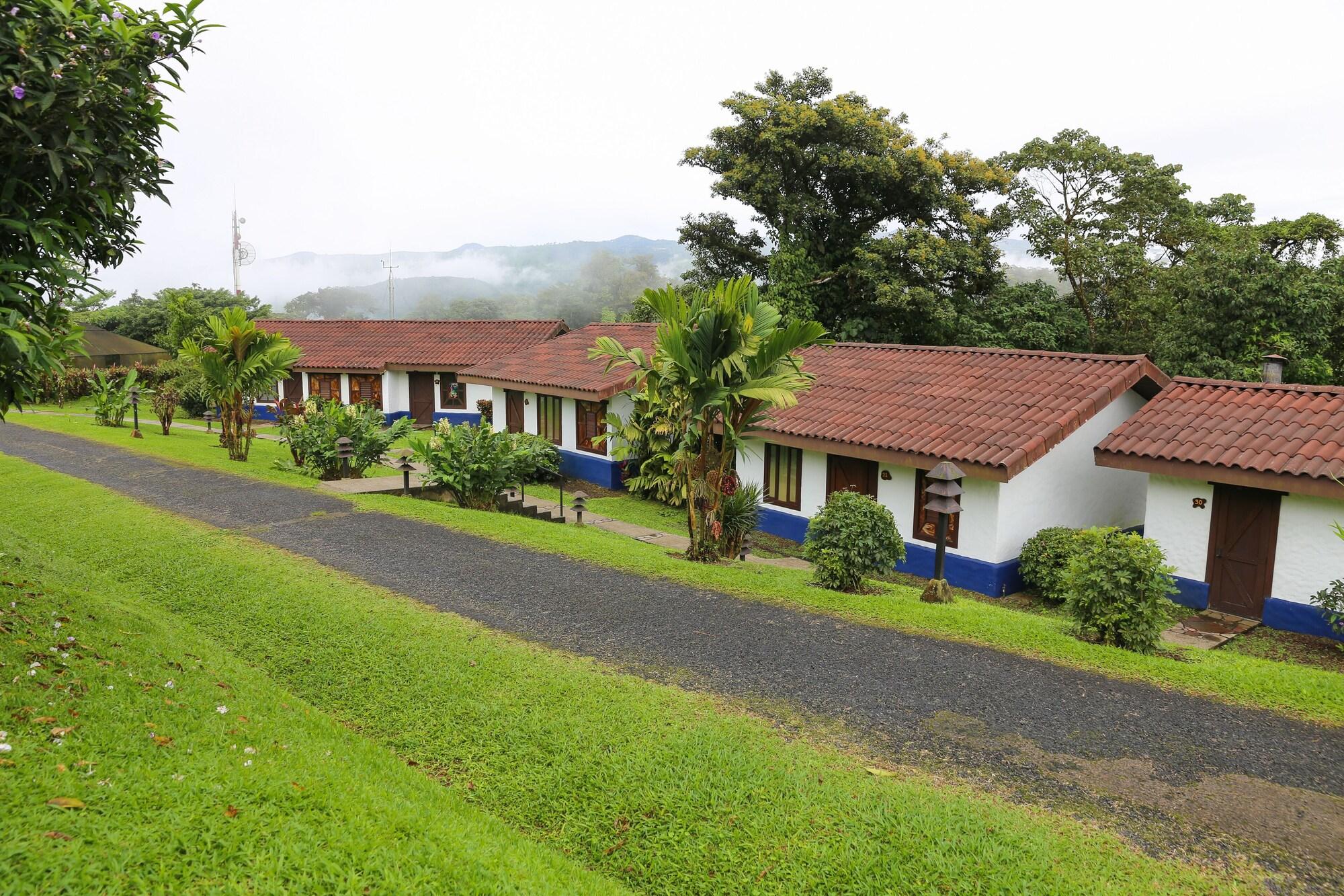 Villa Blanca Cloud Forest Hotel & Retreat San Ramón Exterior foto